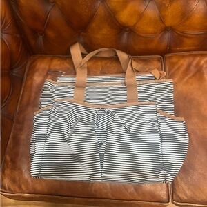Little Wonders beach/diaper bag in GUC